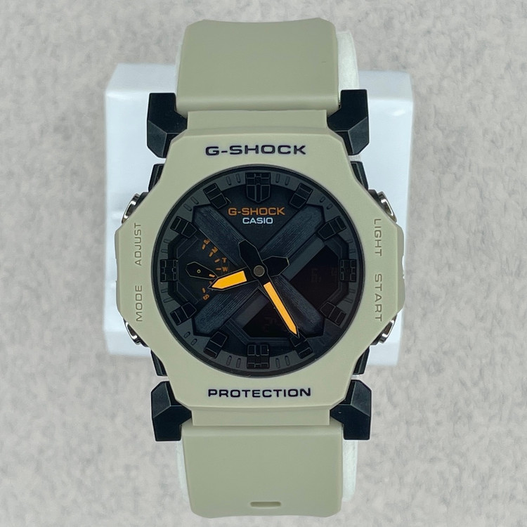 ساعت زنانه کاسیو جی-شاک مدل GA-2300W خاکی