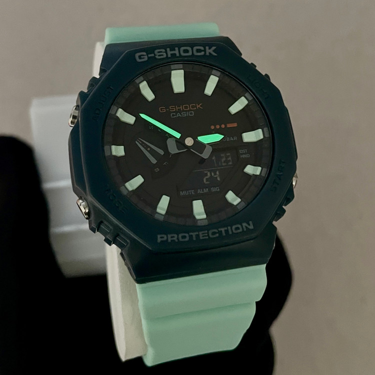 ساعت مردانه کاسیو جی-شاک مدل GA-2100W