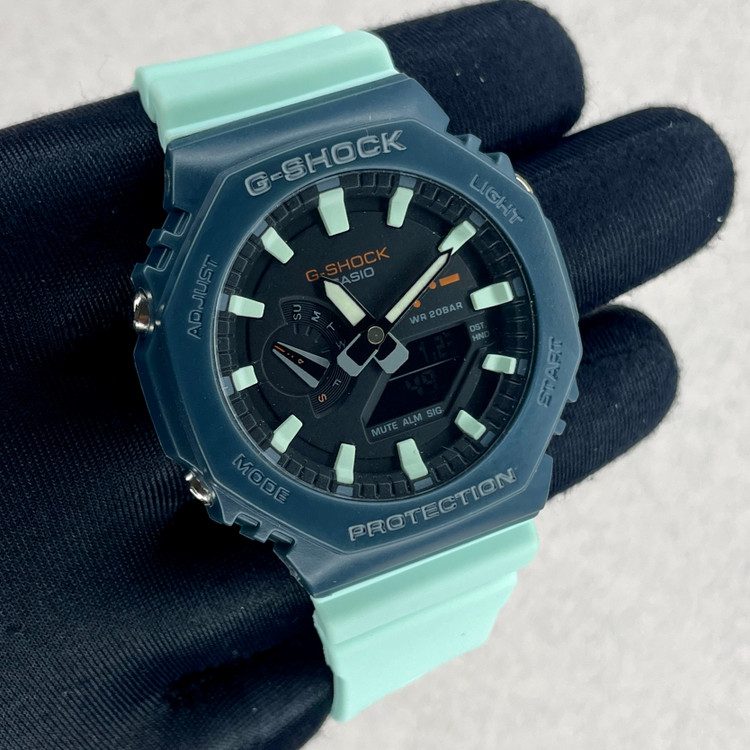 ساعت مردانه کاسیو جی-شاک مدل GA-2100W