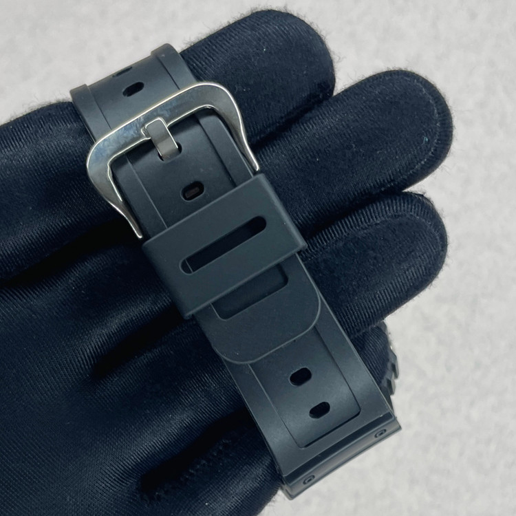 ساعت مردانه کاسیو جی-شاک مدل GA-2100W