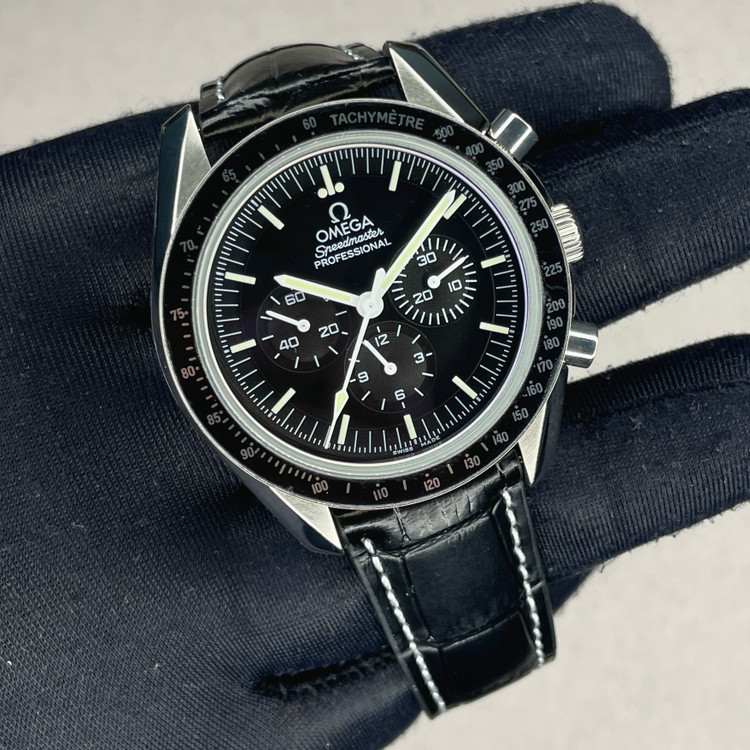 ساعت مردانه امگا اسپید مستر( Speedmaster Professional) کرنومتر